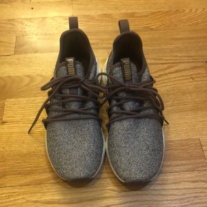 Puma Nrgy Neko Knit Sneaker women’s sz 8